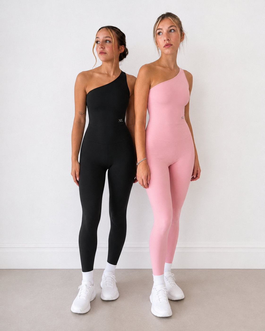 One shoulder top & leggings yoga suit