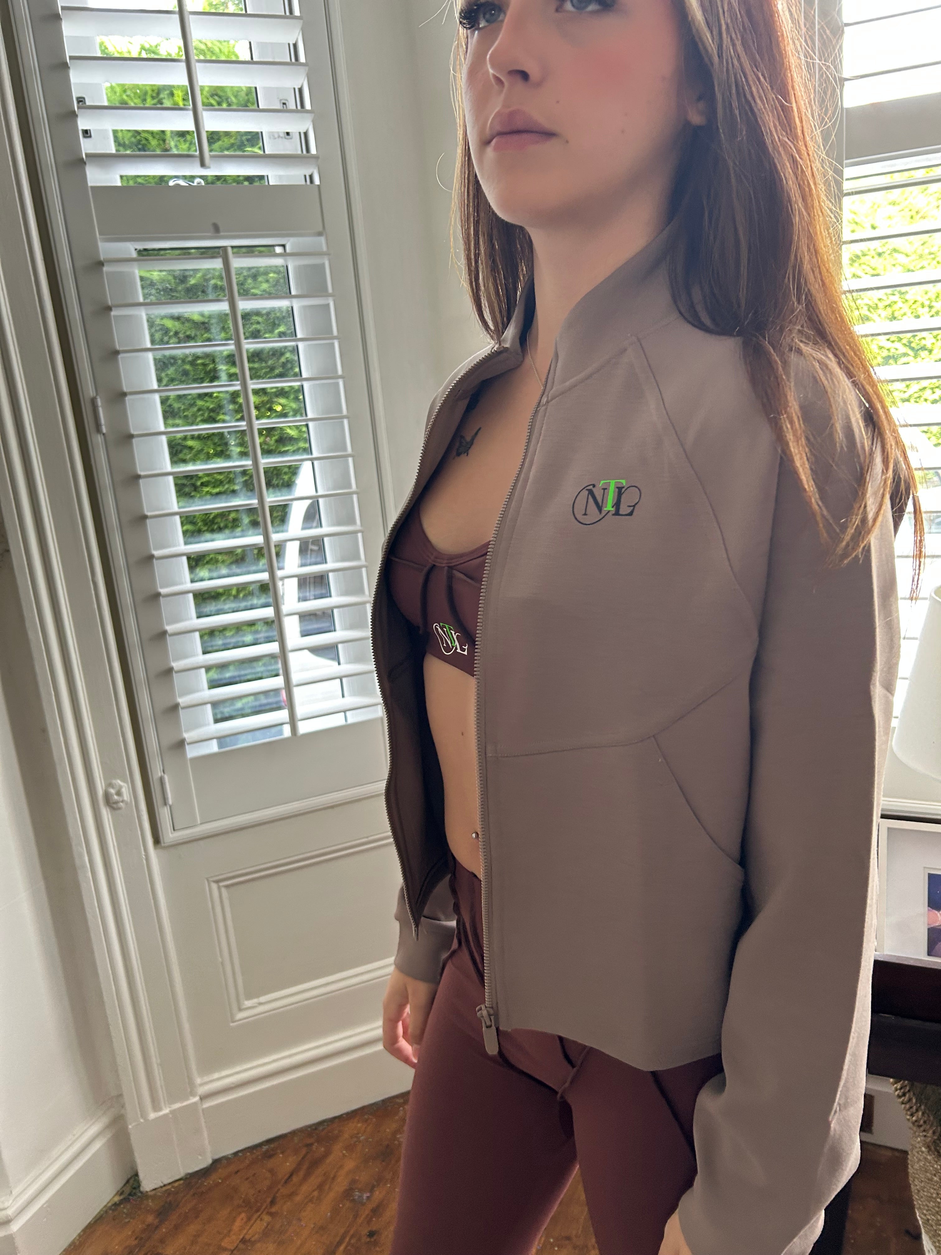 Stand collar yoga jacket
