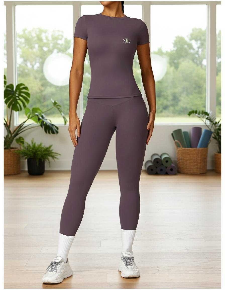 iCloud feel yoga set