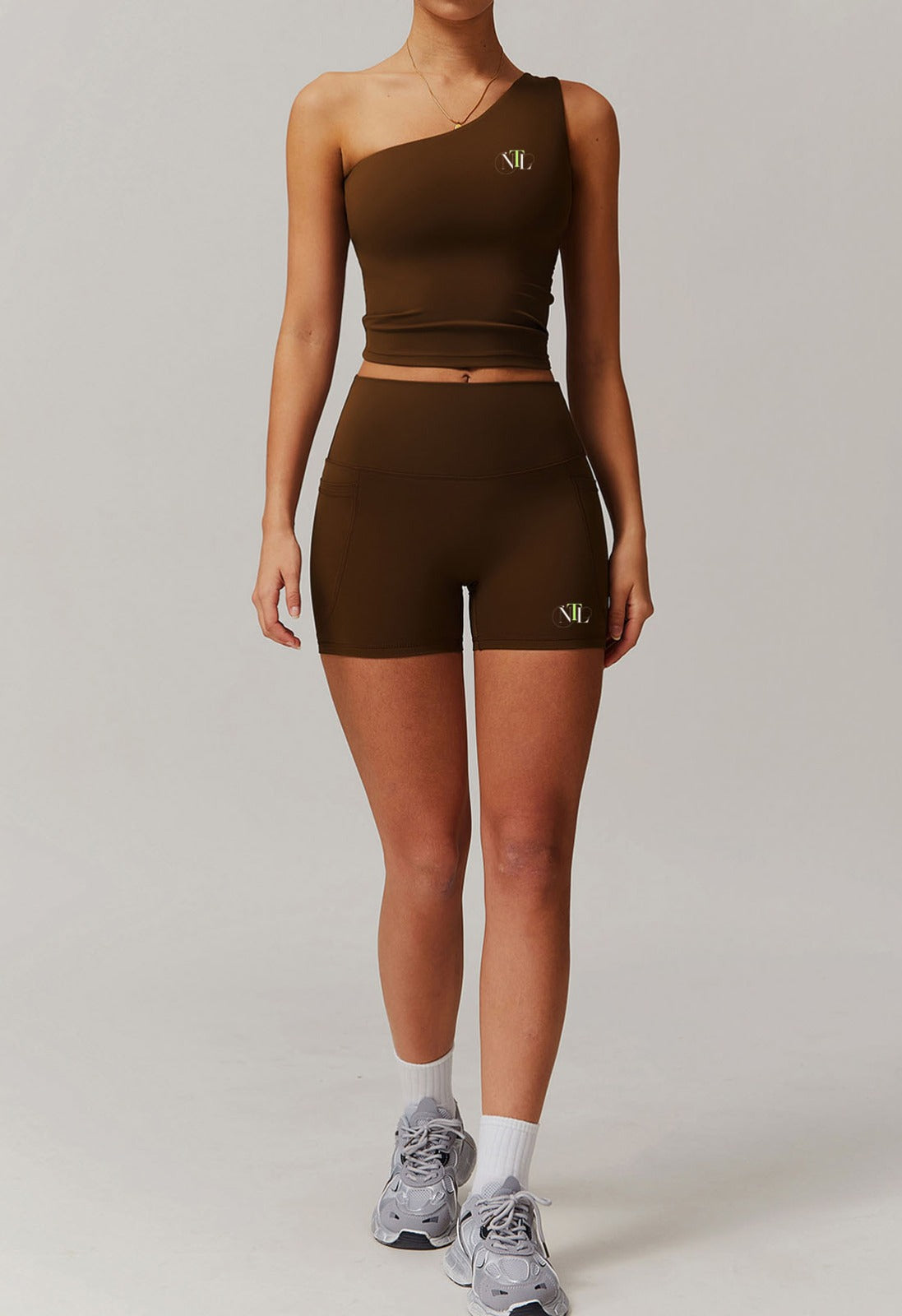 One shoulder yoga set
