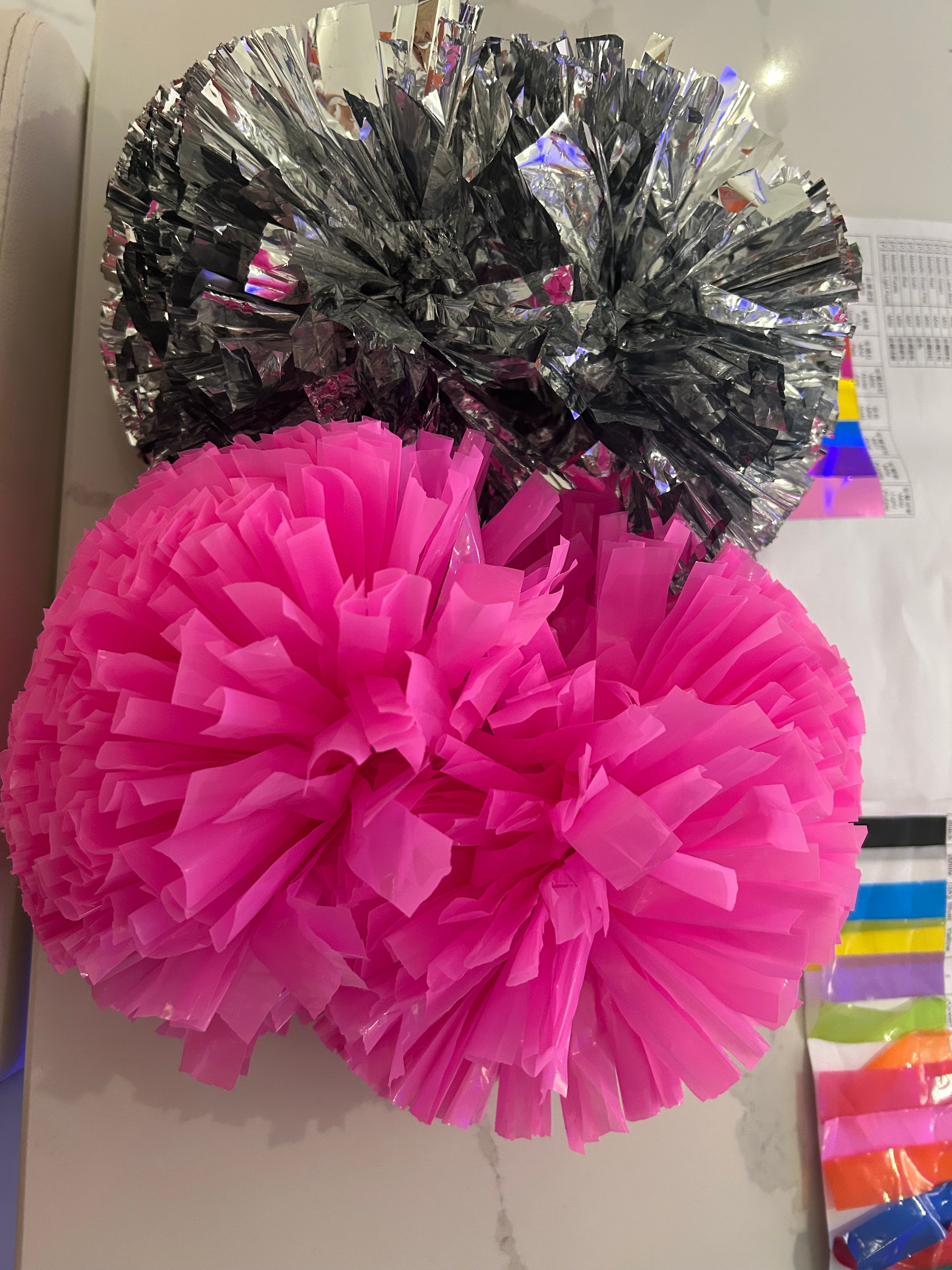 Candy pink Pom Pom
