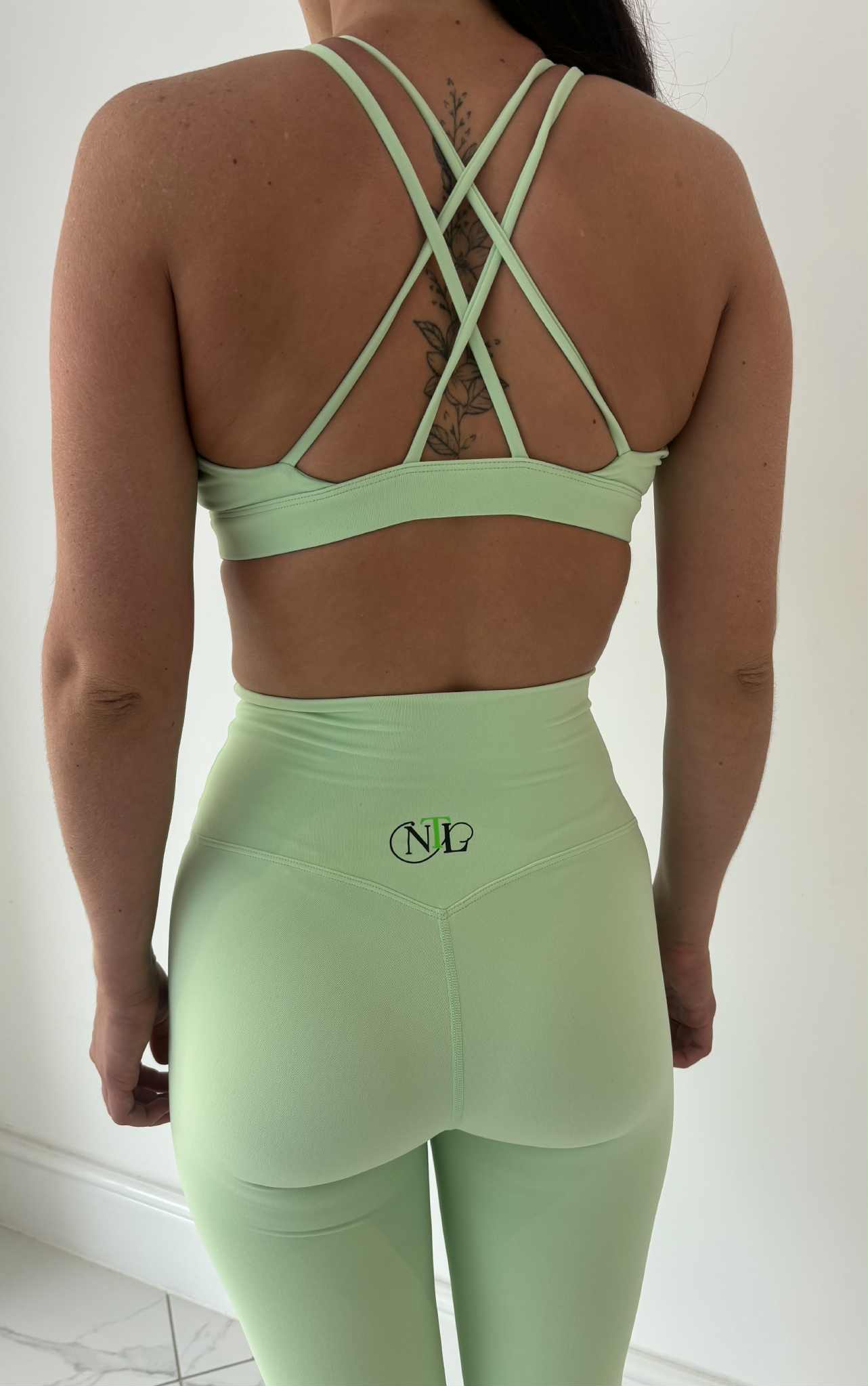 Strap back top, high waisted set