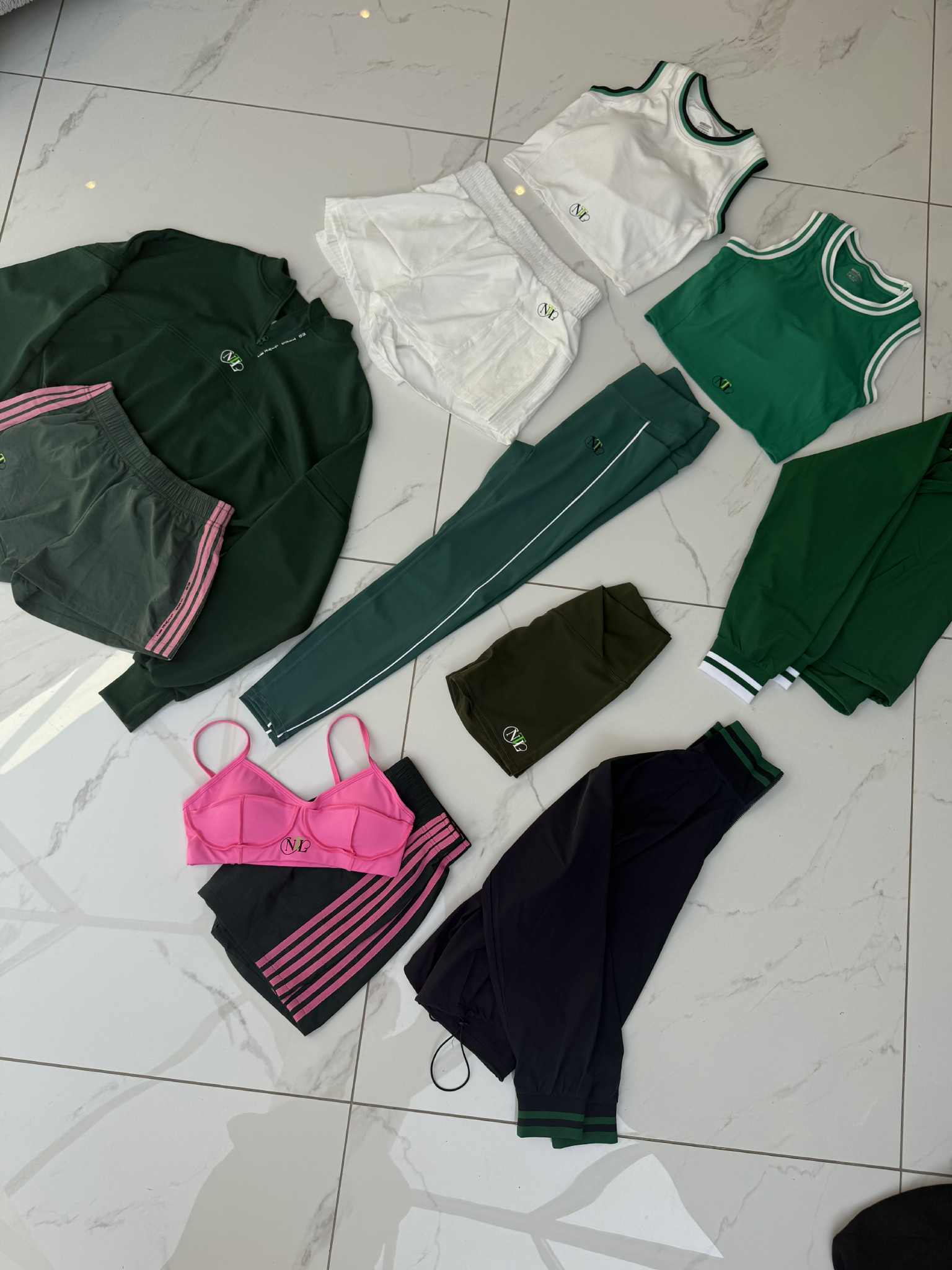 Pocket sport leggings or flares