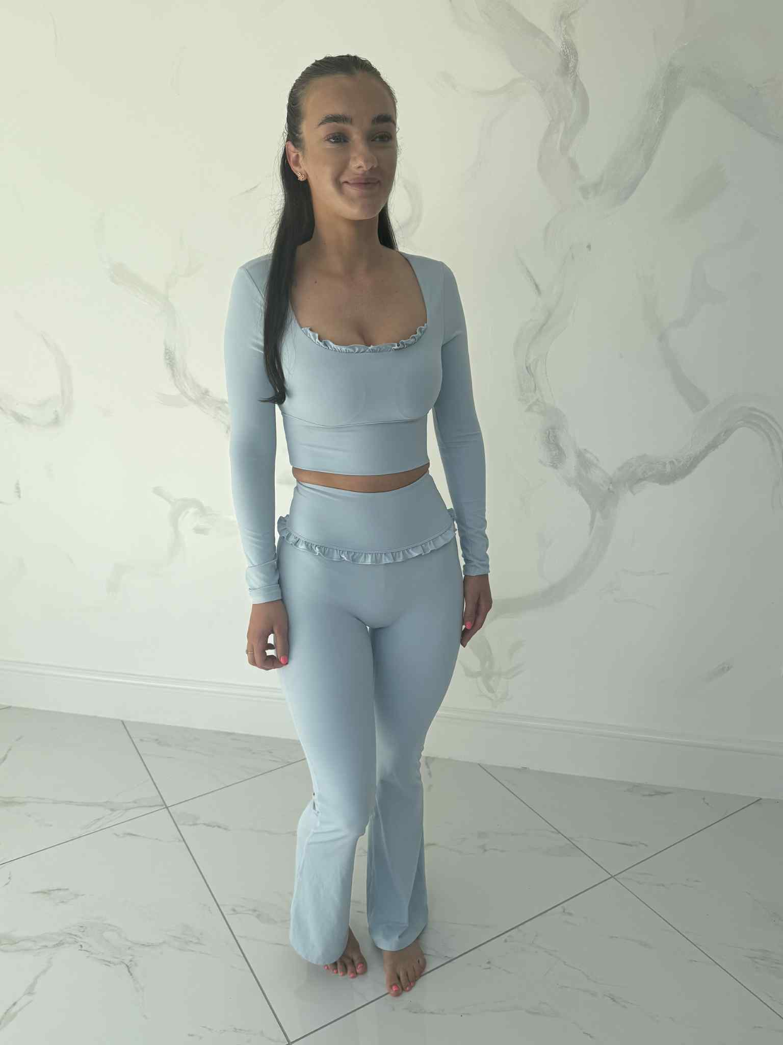 Hi waisted hip frill yoga set