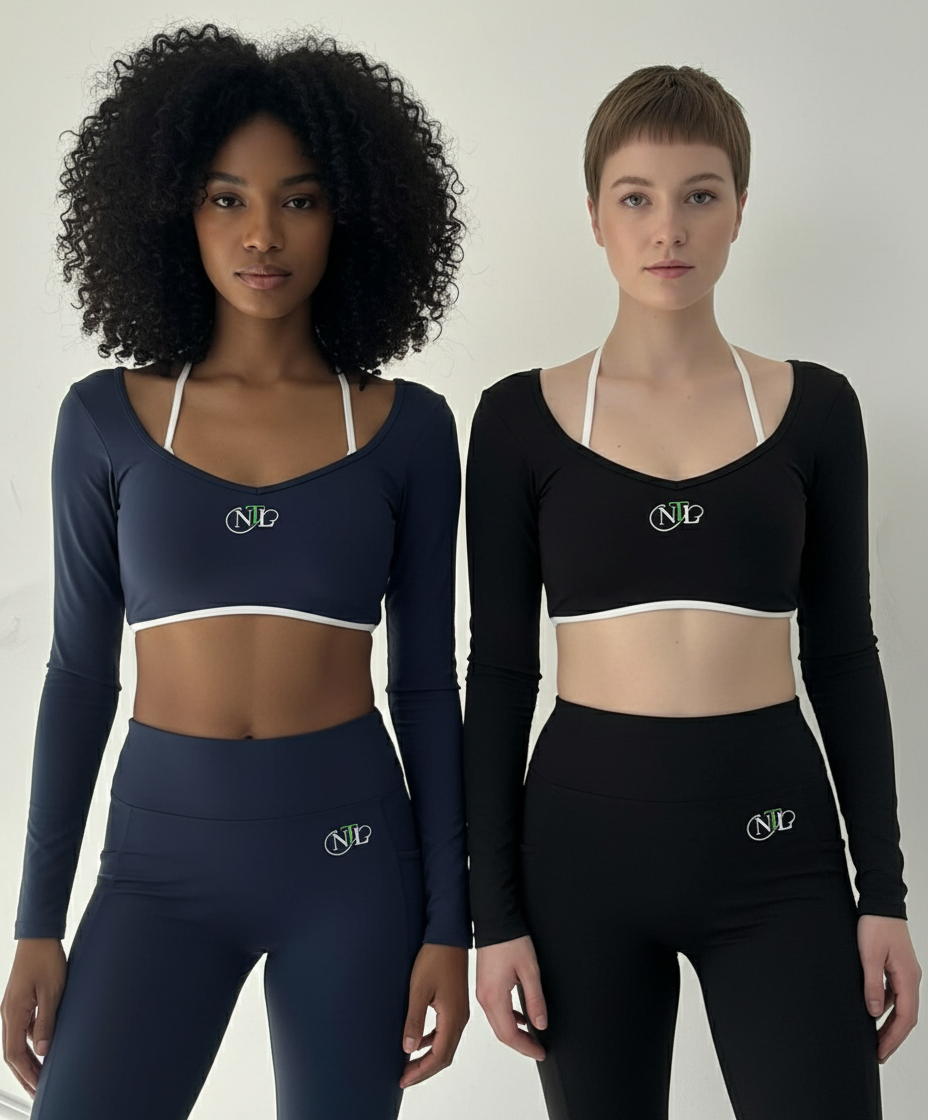 Long sleeve crop yoga suit