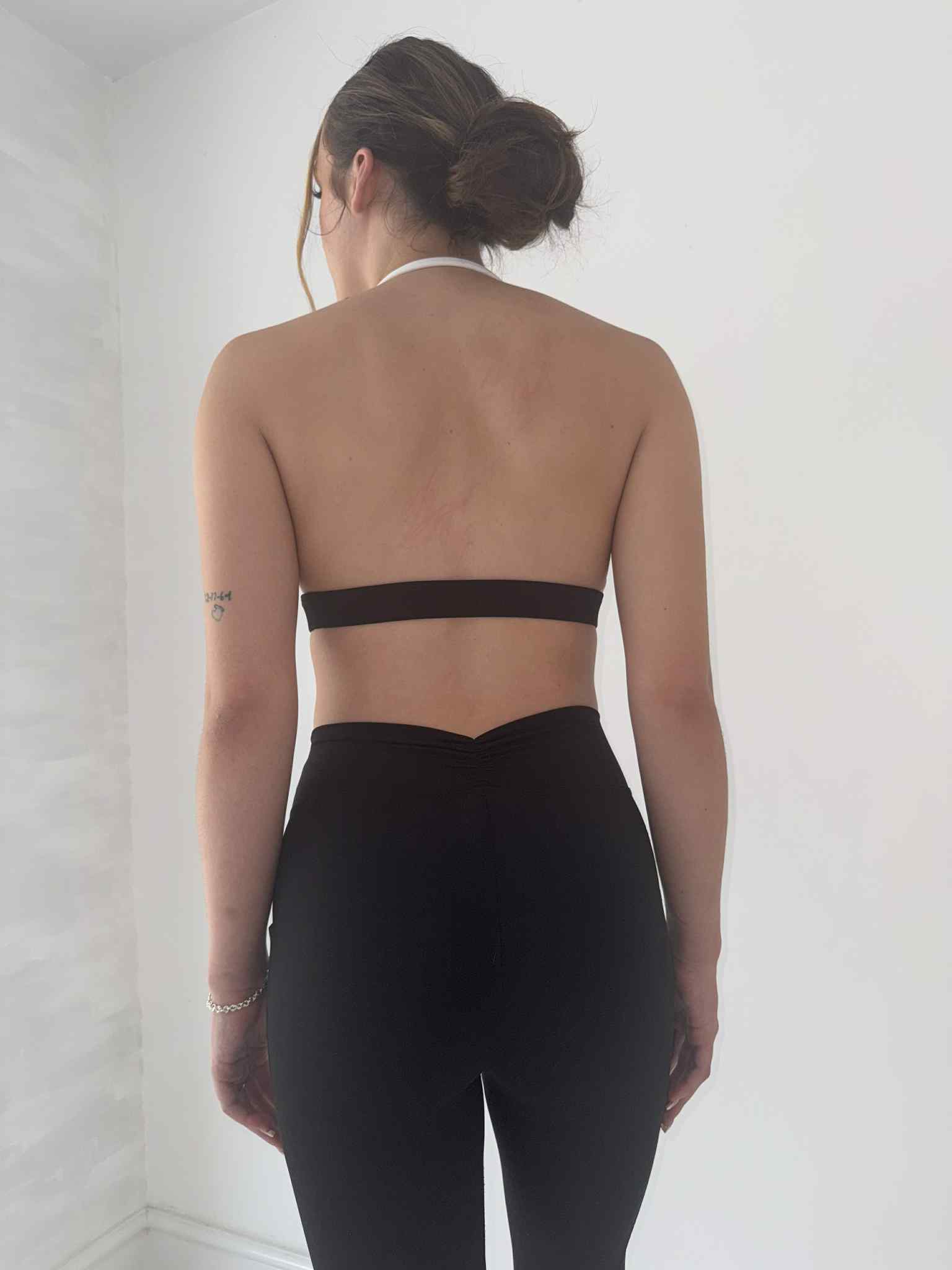 White strap yoga suit