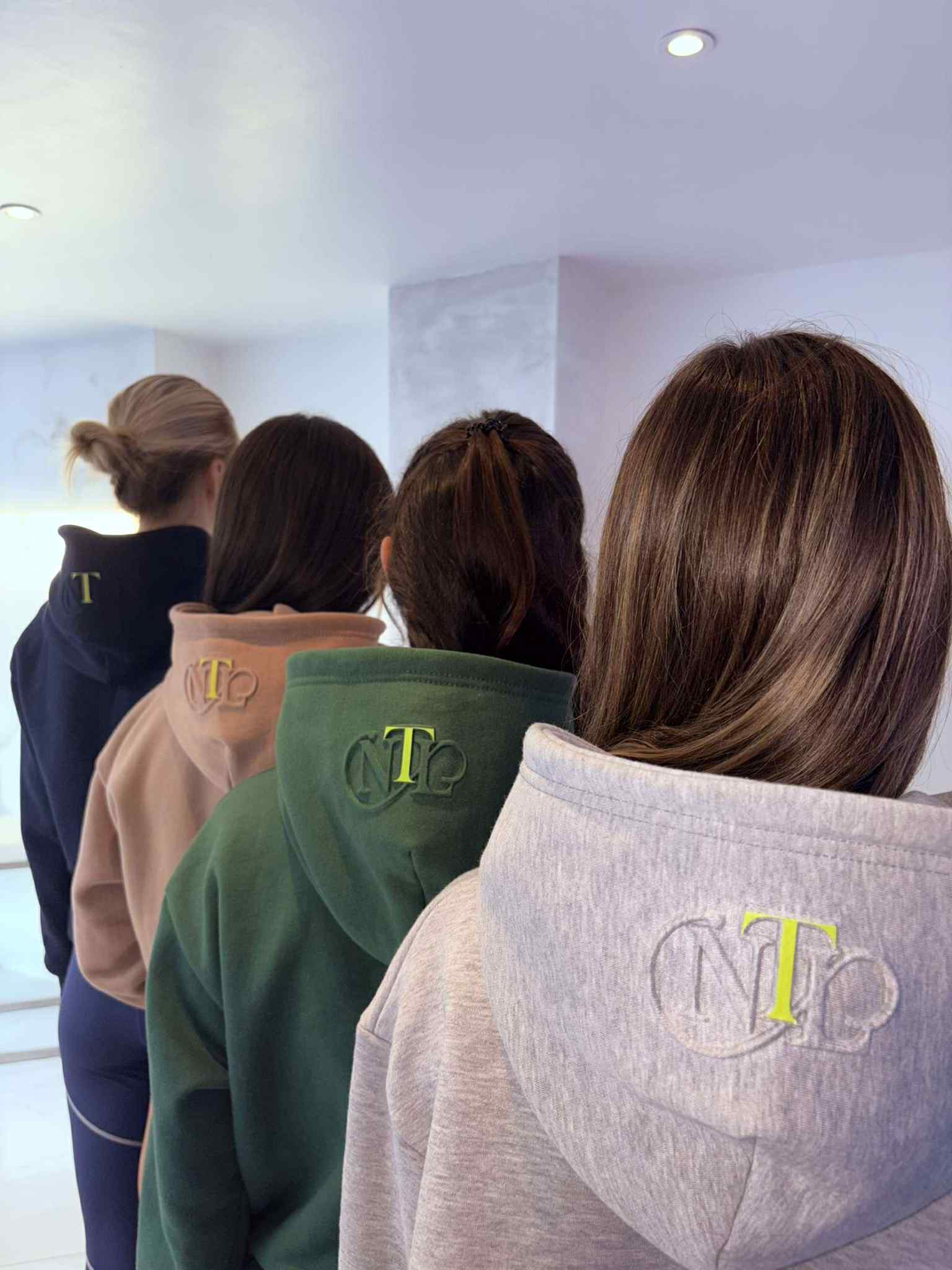 No ties live hoody