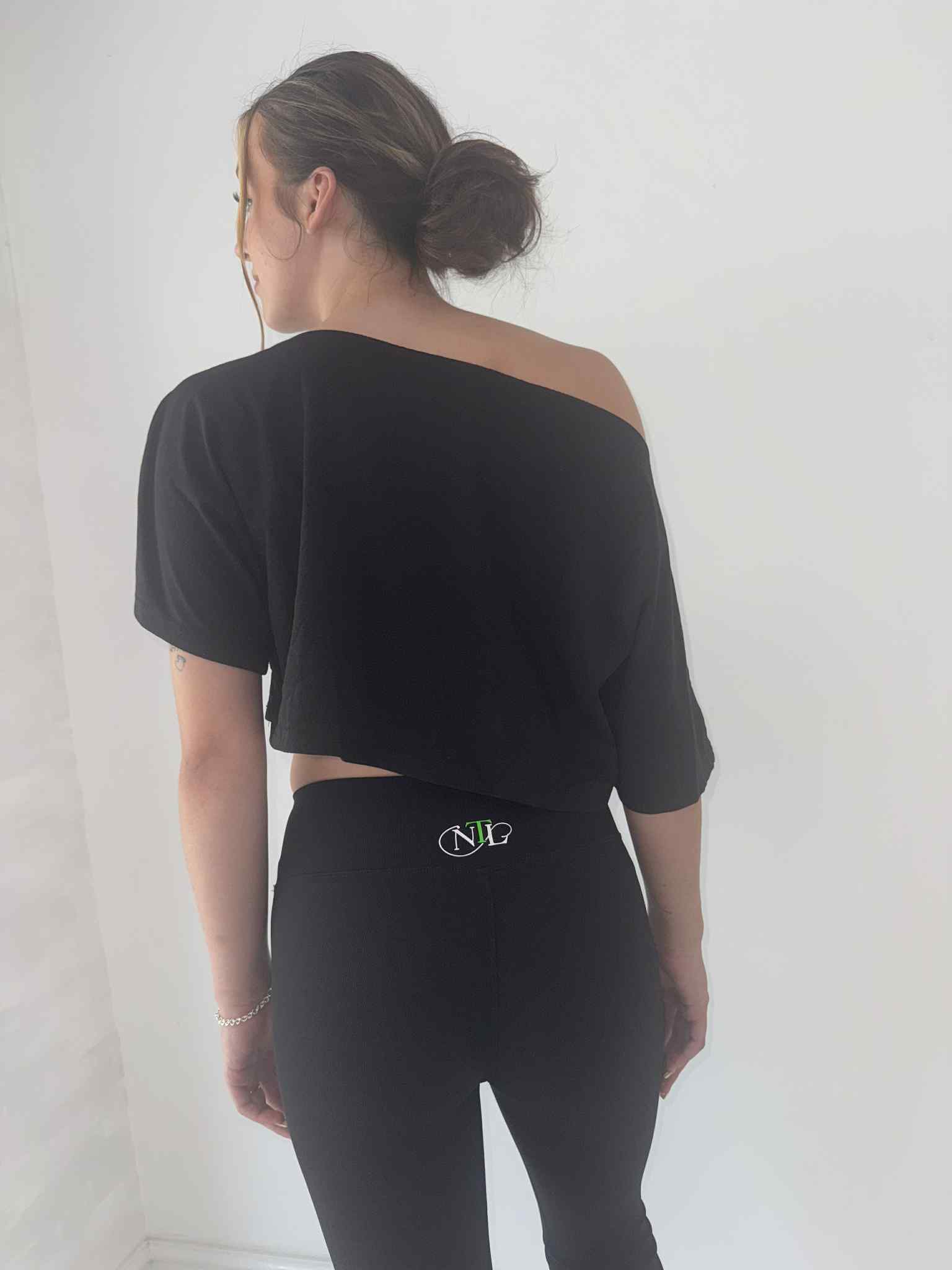 V cut high waisted flares