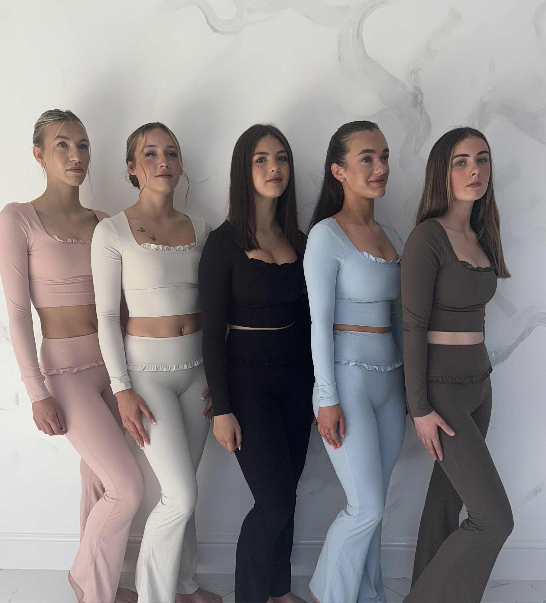 Hi waisted hip frill yoga set